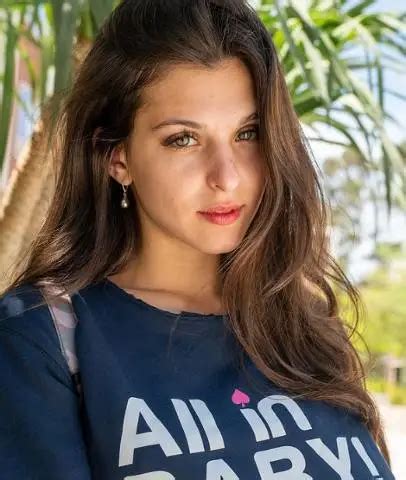 leah gotti height|Leah Gotti Age, Height, Career, Net Worth, Bio/Wiki 2024